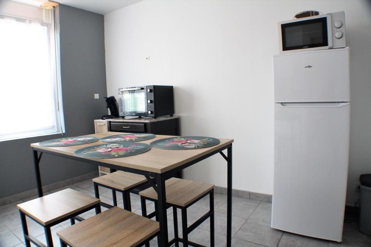 Le Cottage Des Curie Calais Exterior foto